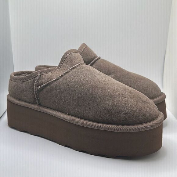 CUSHIONAIRE Women's Genuine Suede Cozy Mule Platform +Memory Foam 9 TAUPE - Picture 1 of 7